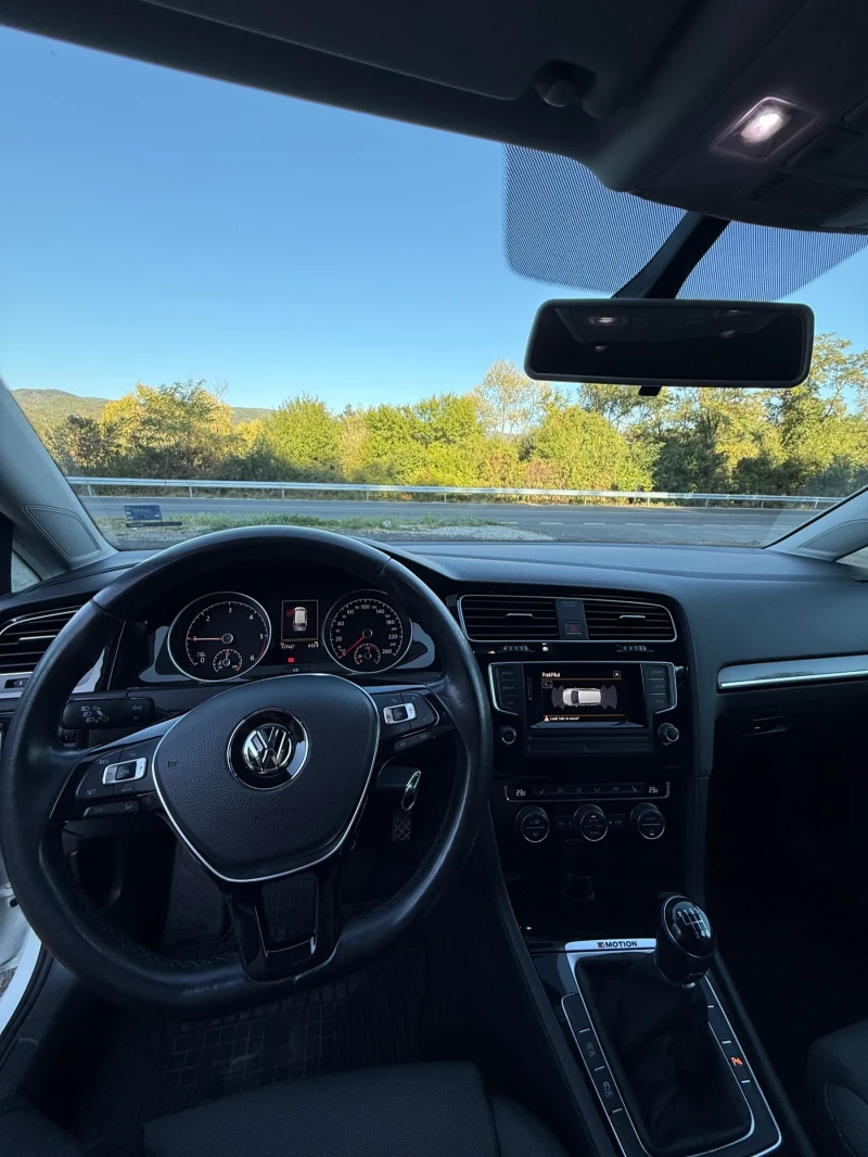 VW Golf 1.6 TDI, снимка 7 - Автомобили и джипове - 52686461