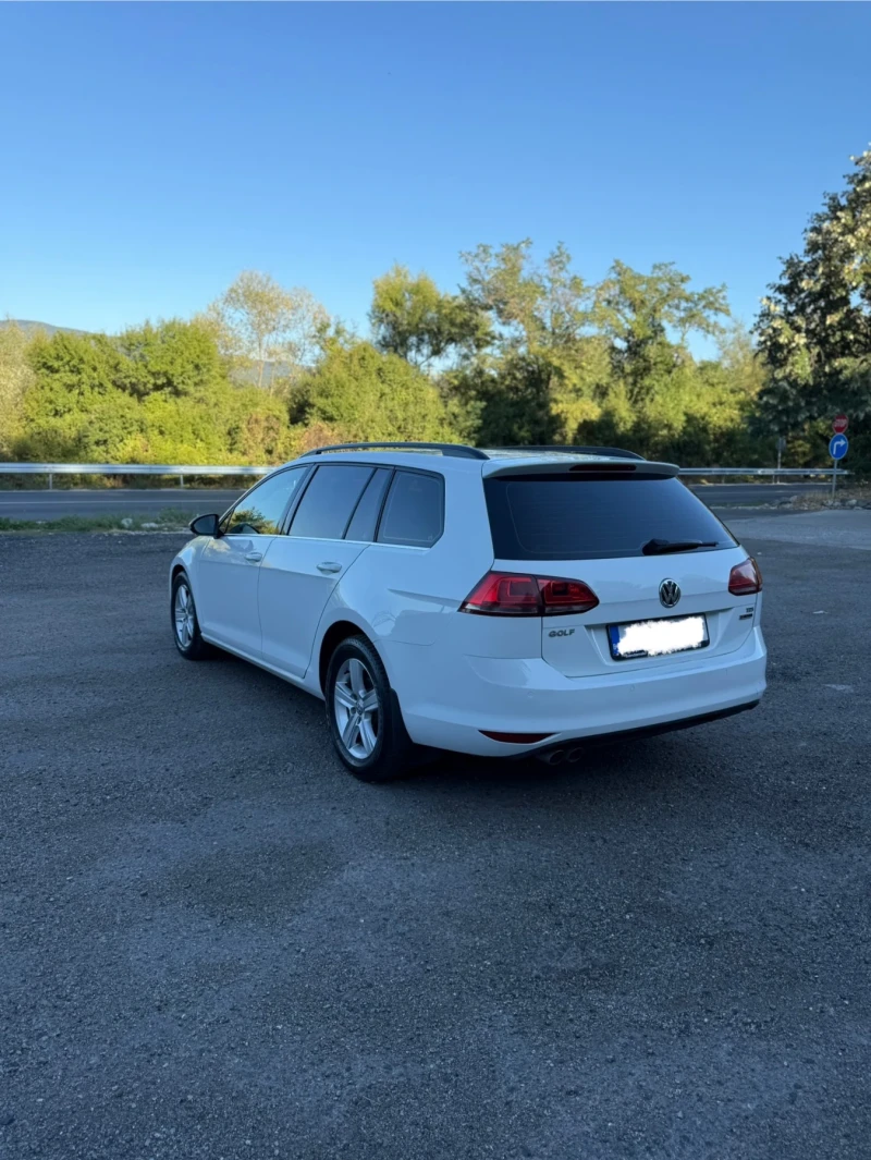 VW Golf 1.6 TDI, снимка 5 - Автомобили и джипове - 52686461