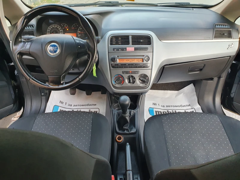Fiat Punto 1.3MJet-ITALIA, снимка 14 - Автомобили и джипове - 51801993