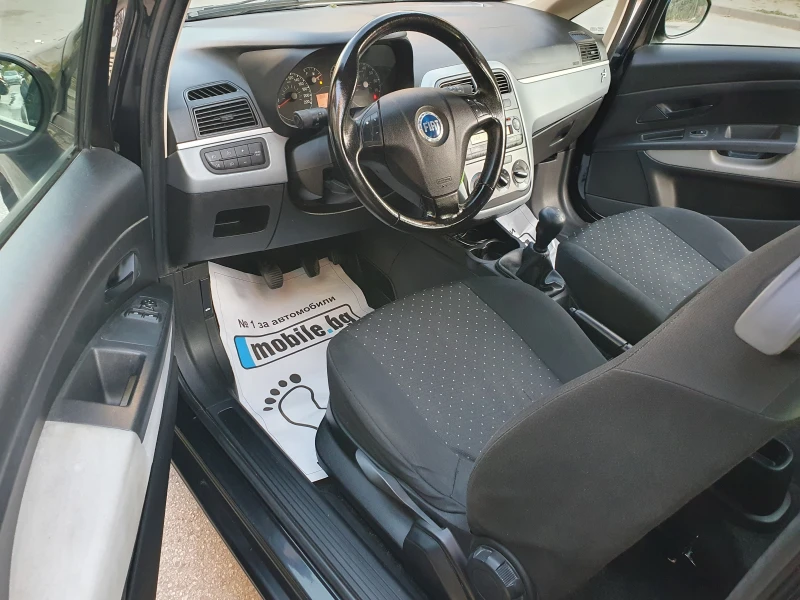 Fiat Punto 1.3MJet-ITALIA, снимка 11 - Автомобили и джипове - 51801993
