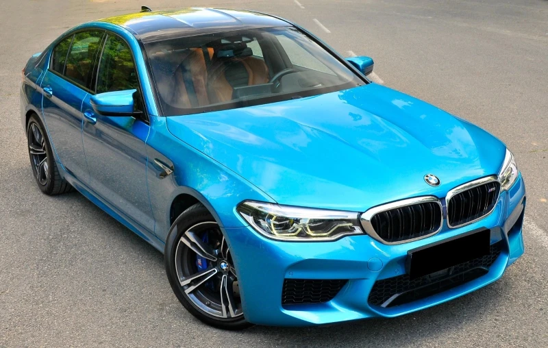 BMW M5 4.4 xDrive, снимка 2 - Автомобили и джипове - 52523070