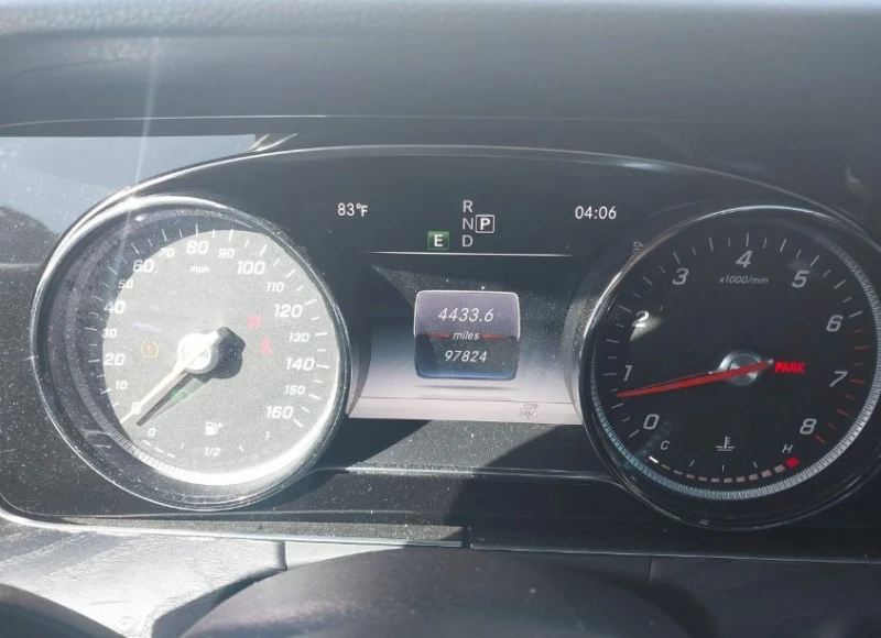 Mercedes-Benz E 300, снимка 7 - Автомобили и джипове - 52817461