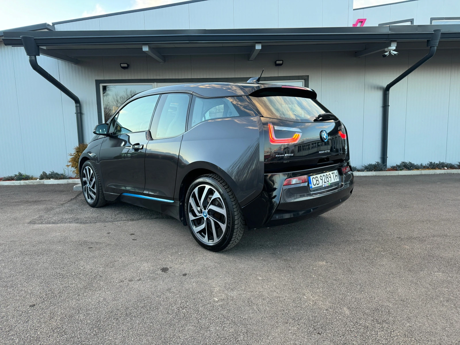 BMW i3 60Ah - изображение 3