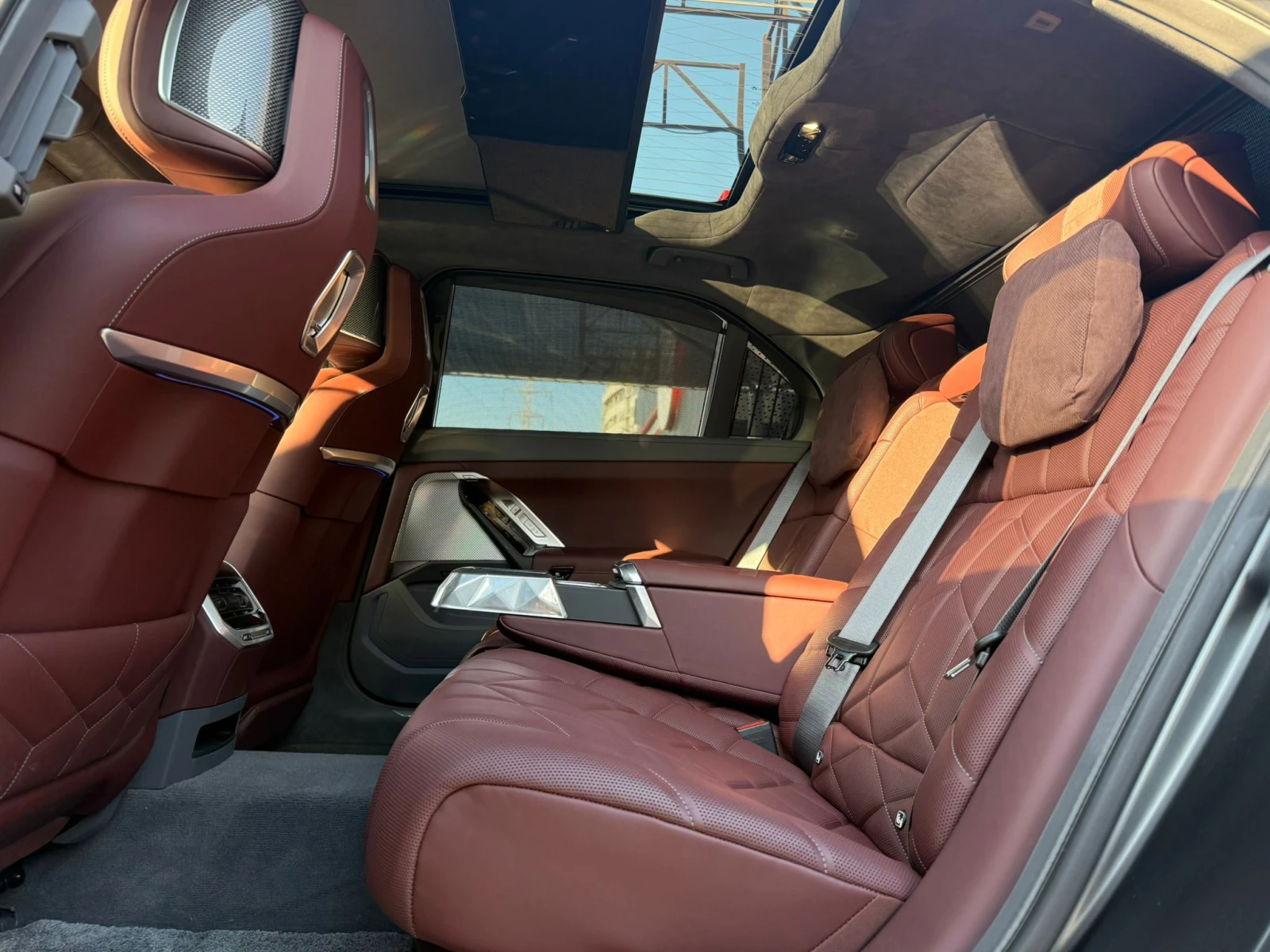 BMW i7 X Dtive60  Package | Mobile.bg   13