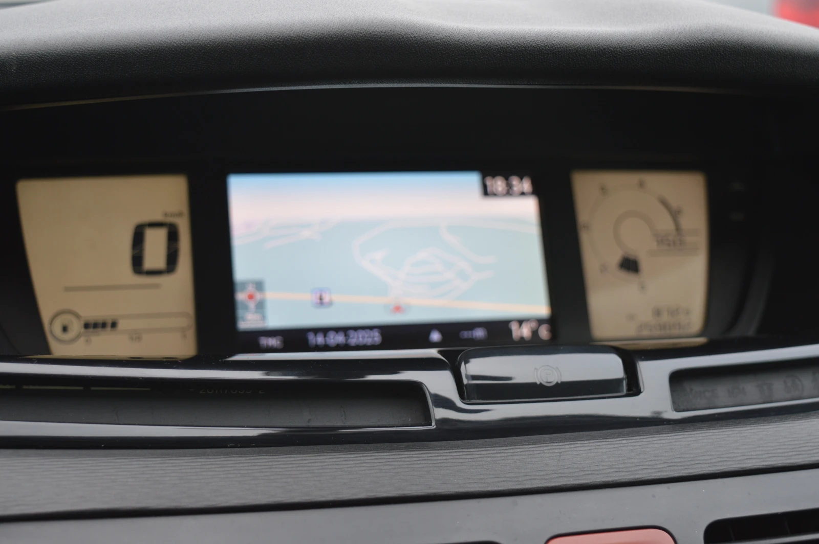 Citroen C4 Picasso 2.0HDI-FULL EKSTRI | Mobile.bg — изображение 13