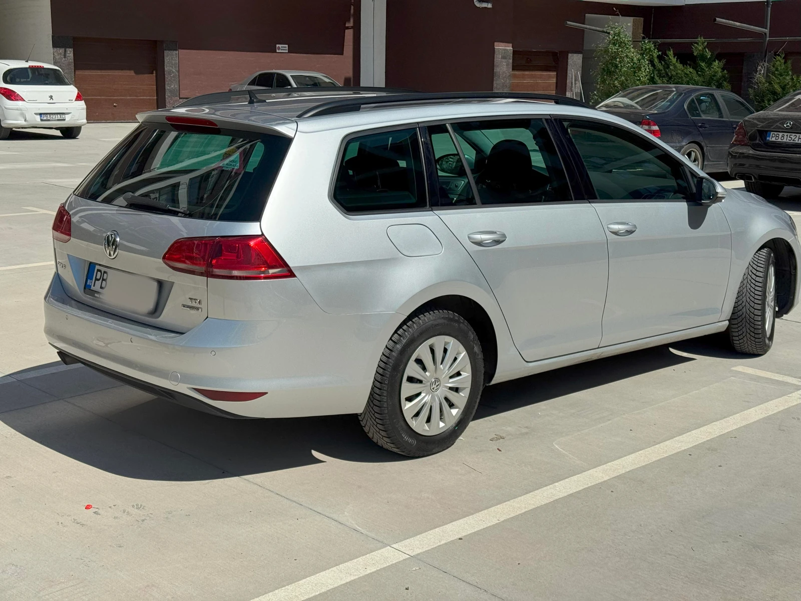 VW Golf MK7 DSG7 1.6 TDI 105HP - изображение 5