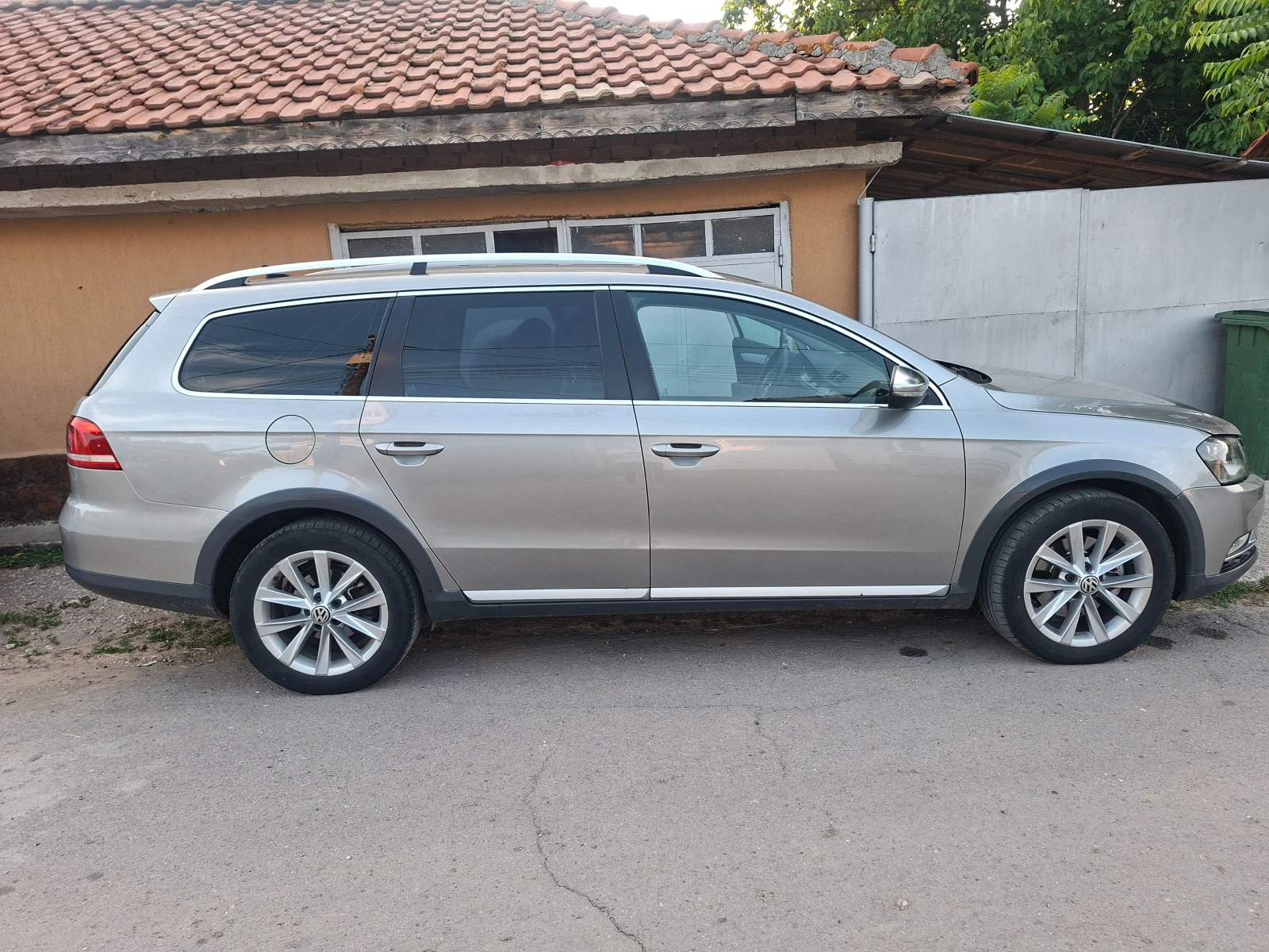 VW Alltrack  - изображение 8