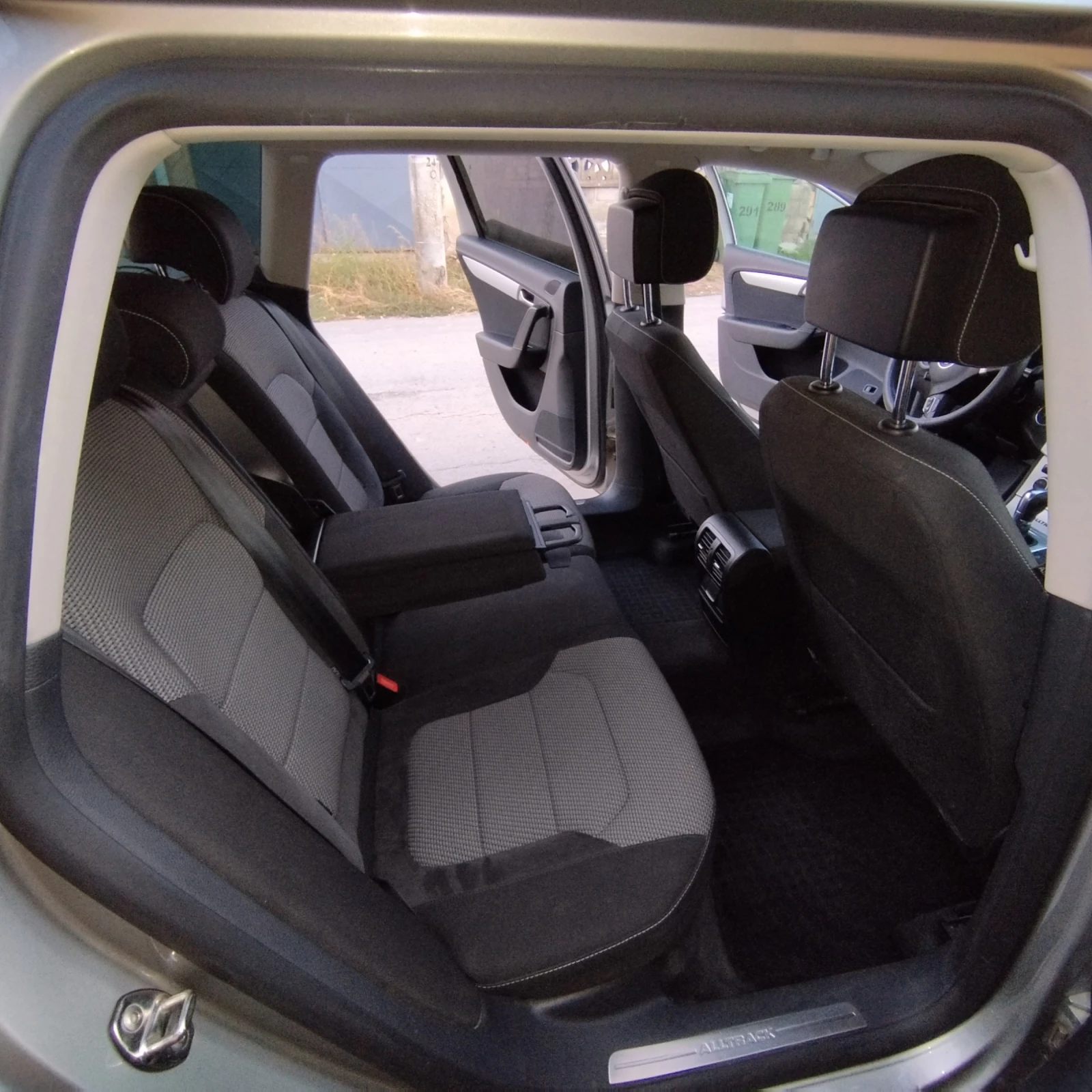 VW Alltrack | Mobile.bg — изображение 15