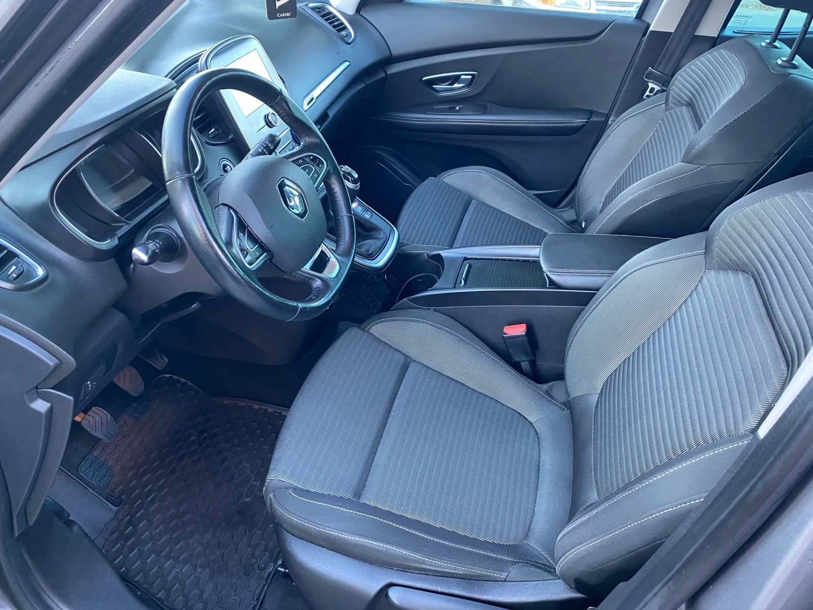 Renault Scenic Energy zen 1.5 DCI - изображение 9
