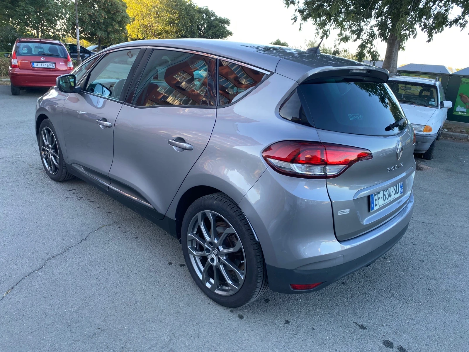 Renault Scenic Energy zen 1.5 DCI - изображение 4