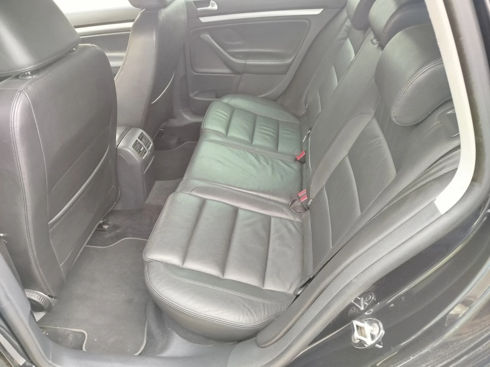 VW Golf 2.0 TDI | Mobile.bg   12