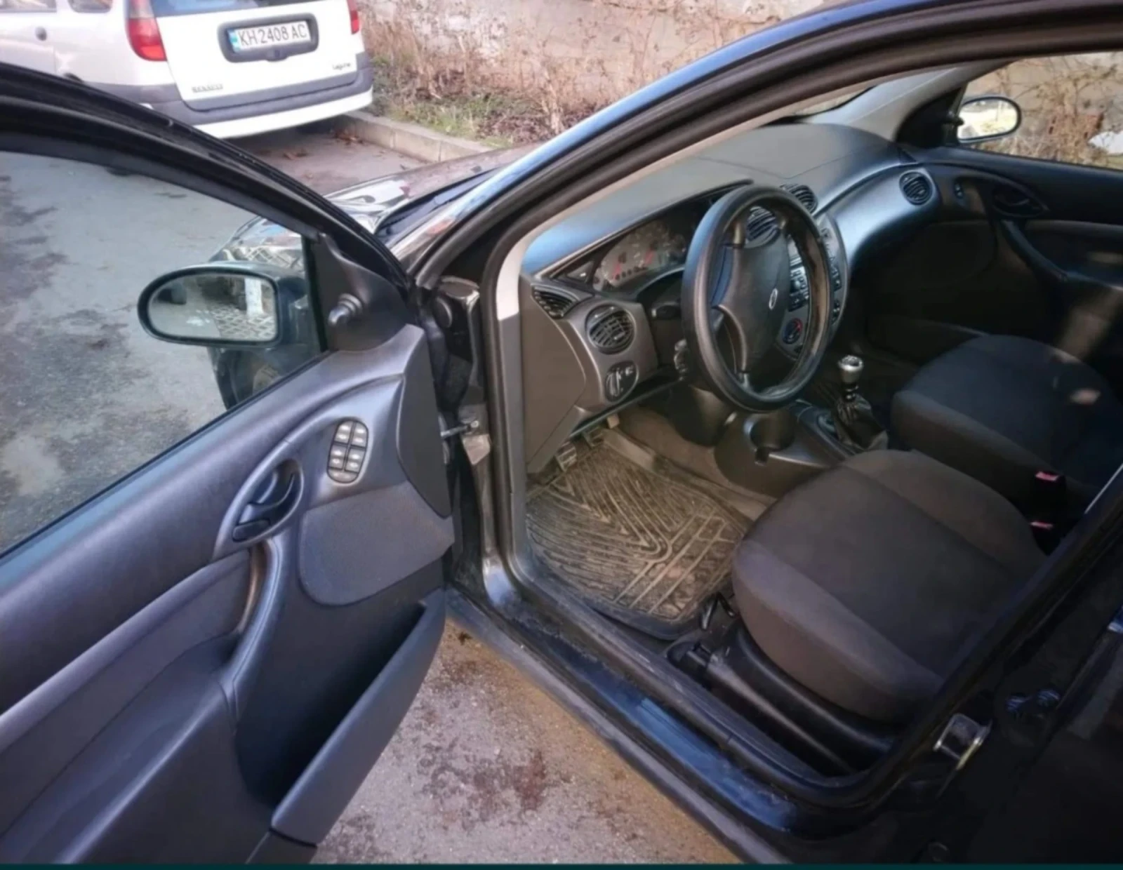 Ford Focus 1.8 - изображение 9