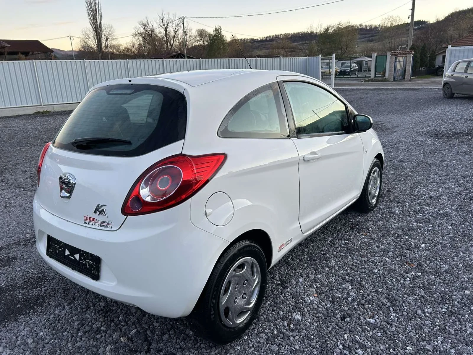 Ford Ka 1.2, снимка 3 - Автомобили и джипове - 53832443