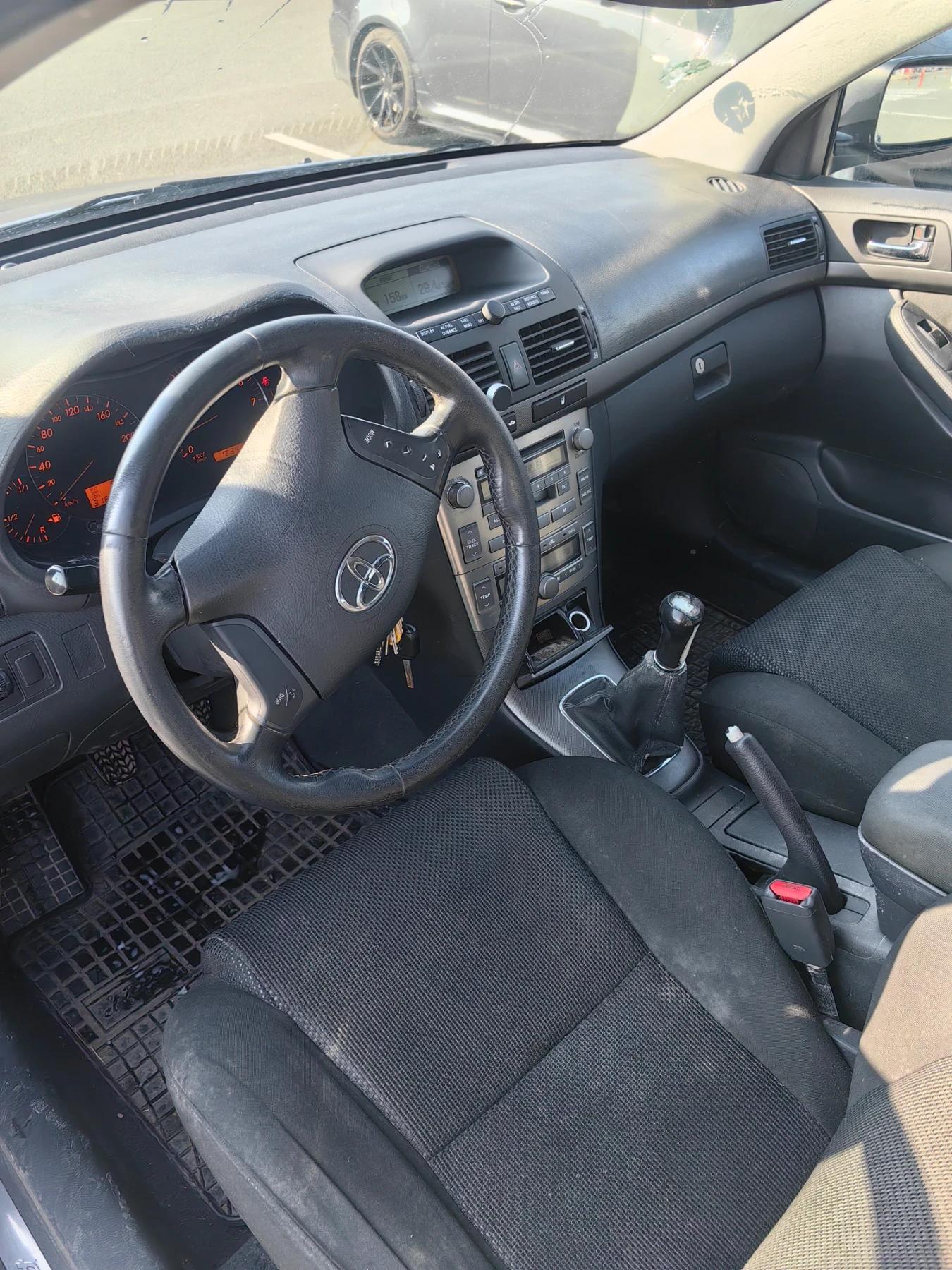 Toyota Avensis, снимка 5 - Автомобили и джипове - 53847486