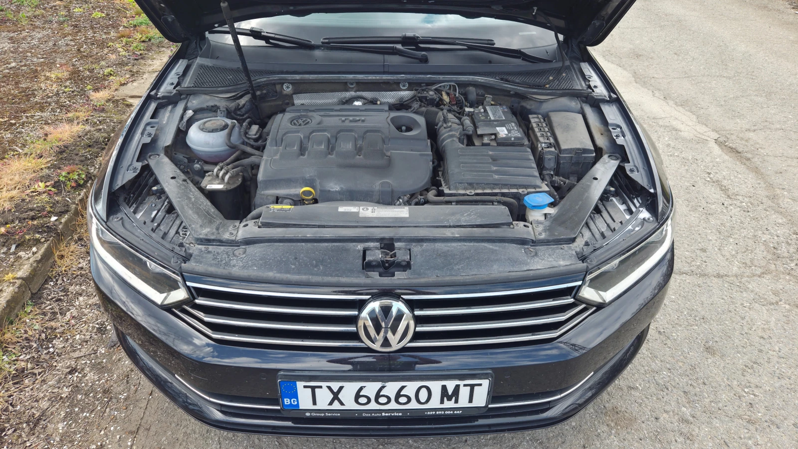 VW Passat, снимка 11 - Автомобили и джипове - 54099295