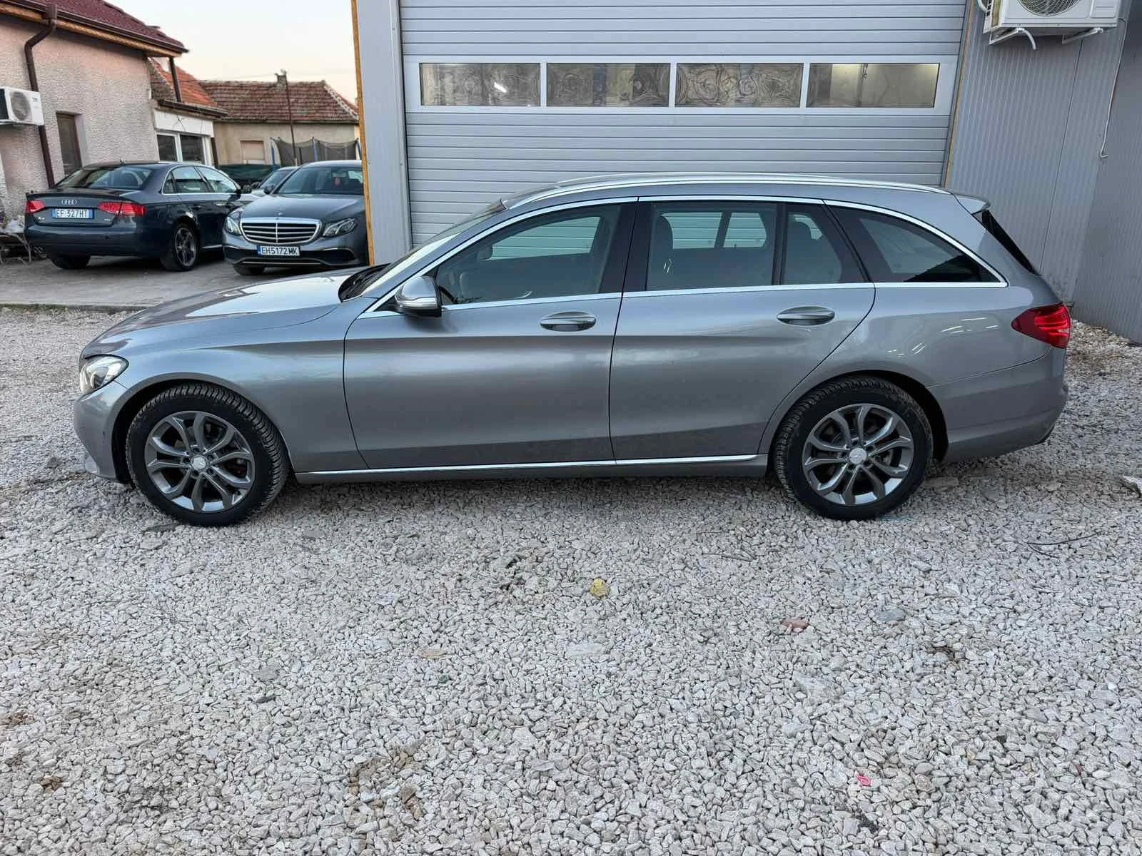 Mercedes-Benz C 220 | Mobile.bg � ����������� 3