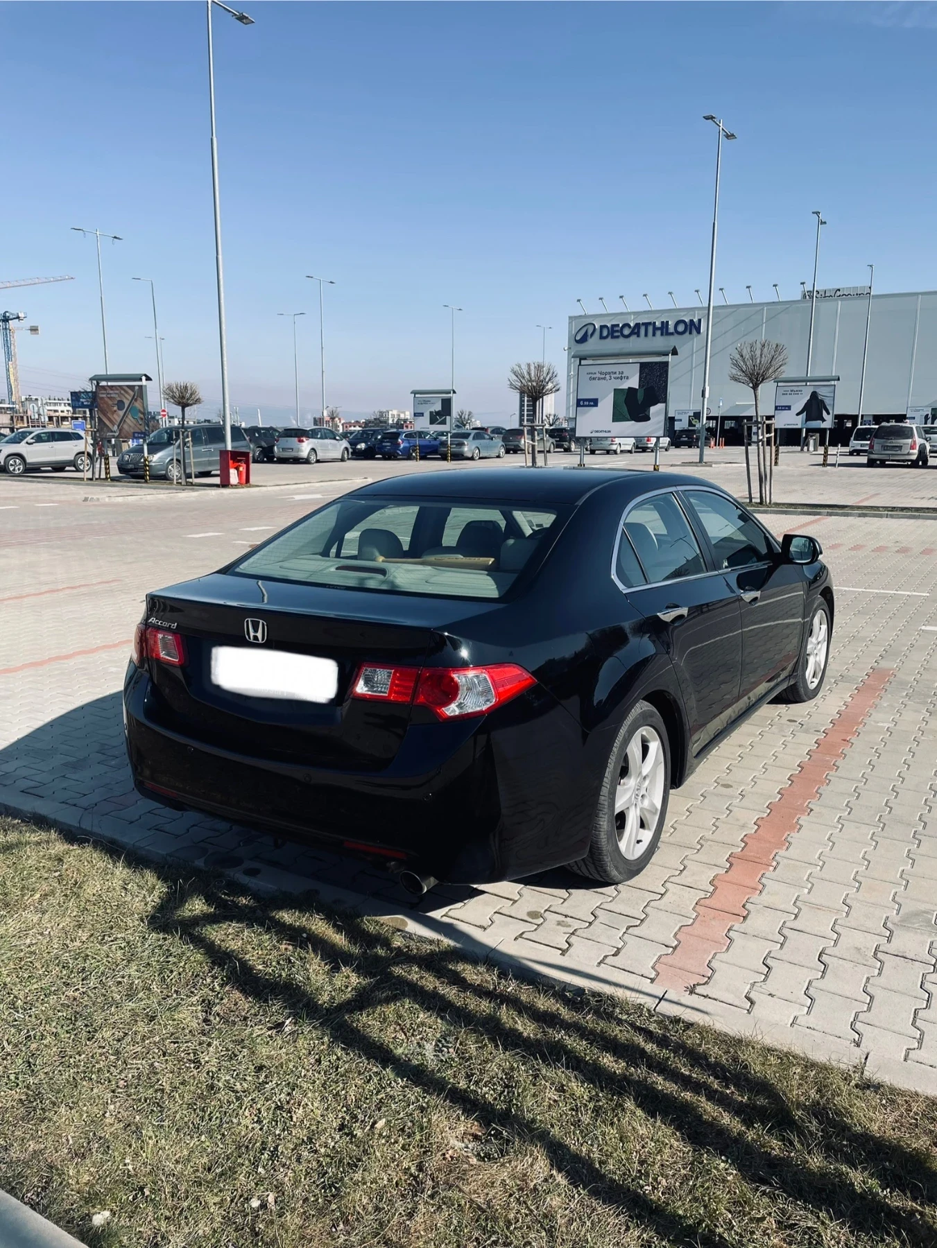 Honda Accord 2.0 Бензин Executive, снимка 7 - Автомобили и джипове - 54714857