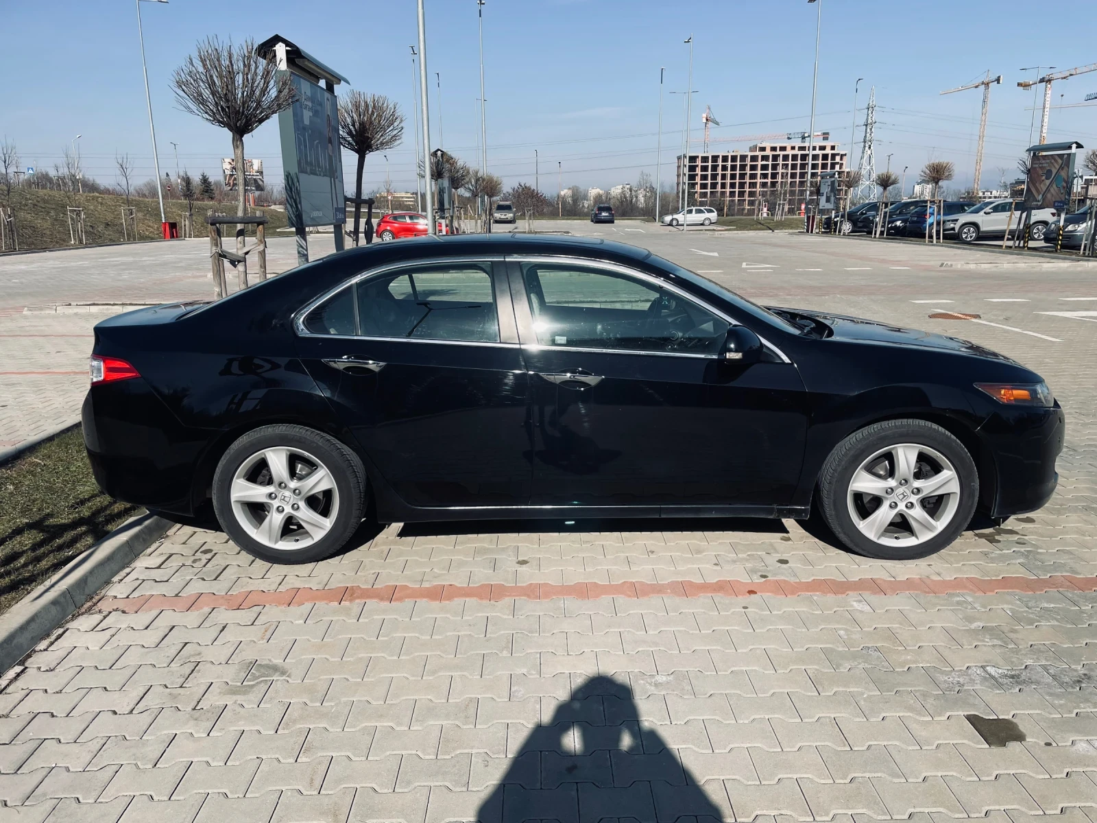 Honda Accord 2.0 Бензин Executive, снимка 5 - Автомобили и джипове - 54714857
