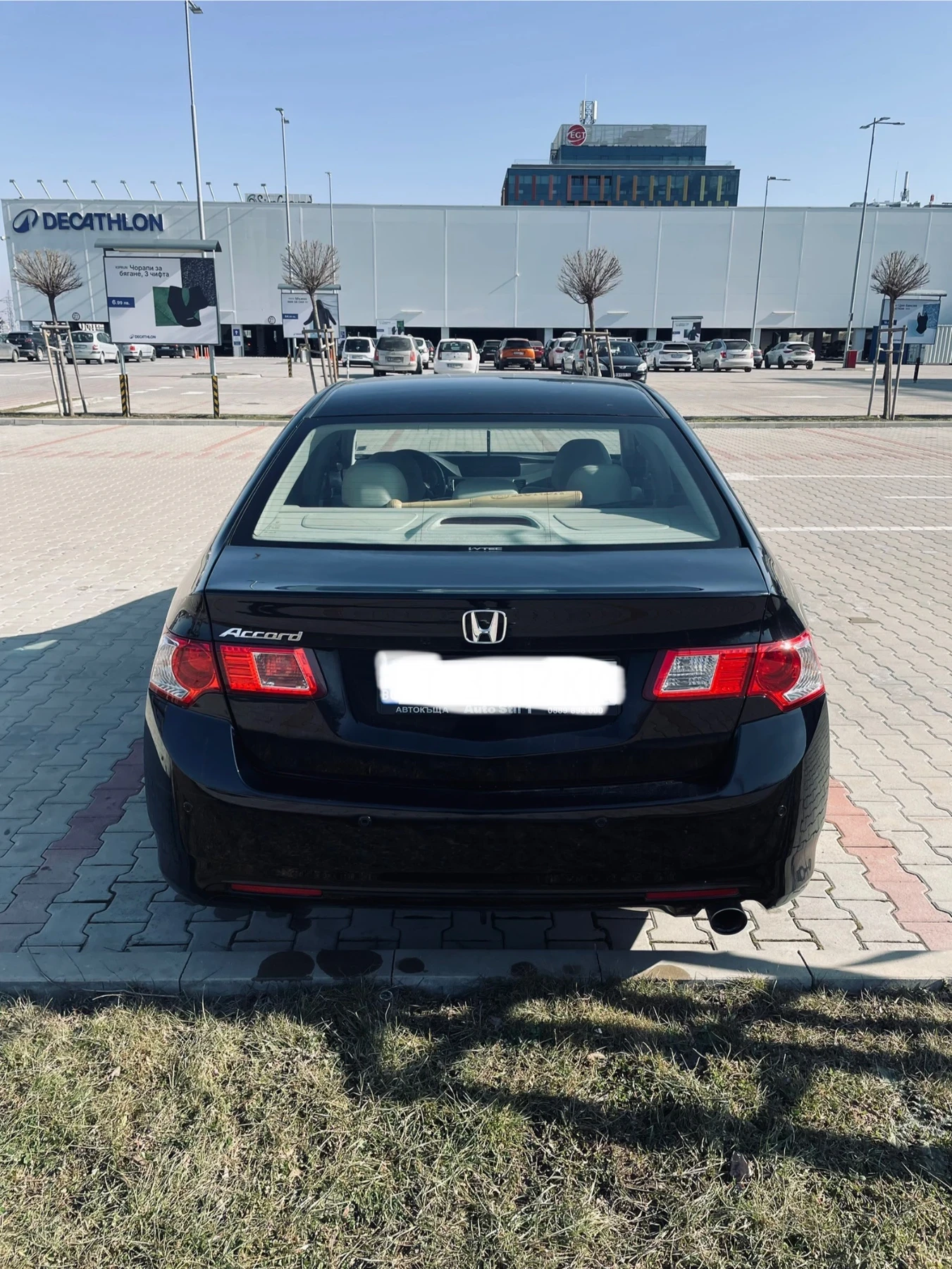 Honda Accord 2.0 Бензин Executive, снимка 4 - Автомобили и джипове - 54714857