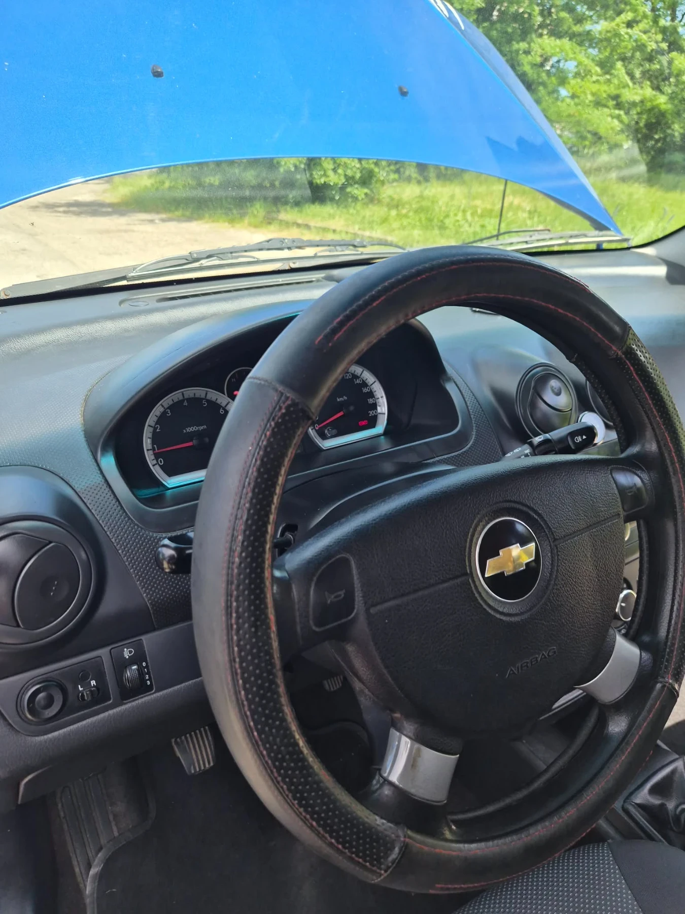 Chevrolet Aveo, снимка 9 - Автомобили и джипове - 54730173