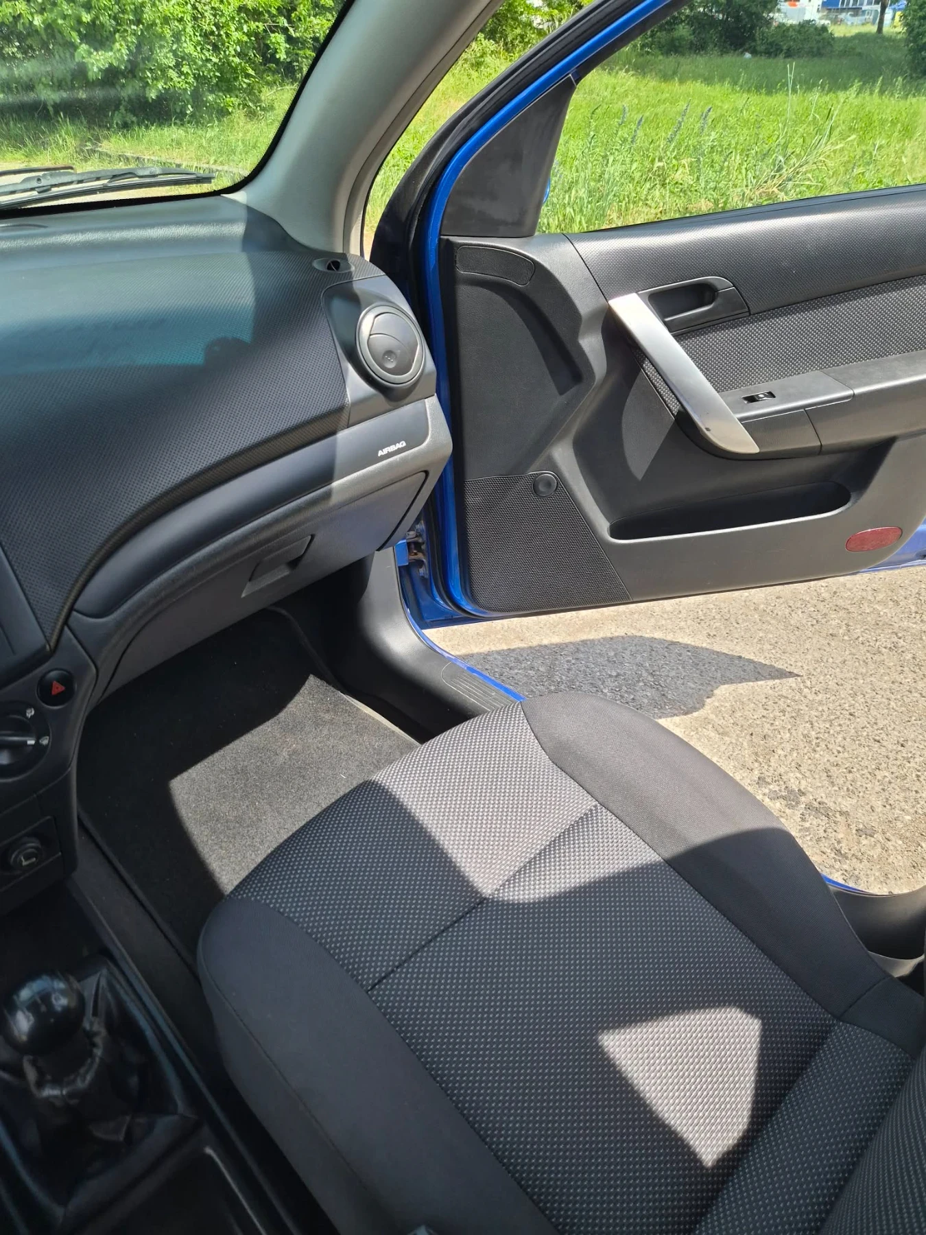 Chevrolet Aveo, снимка 11 - Автомобили и джипове - 54730173