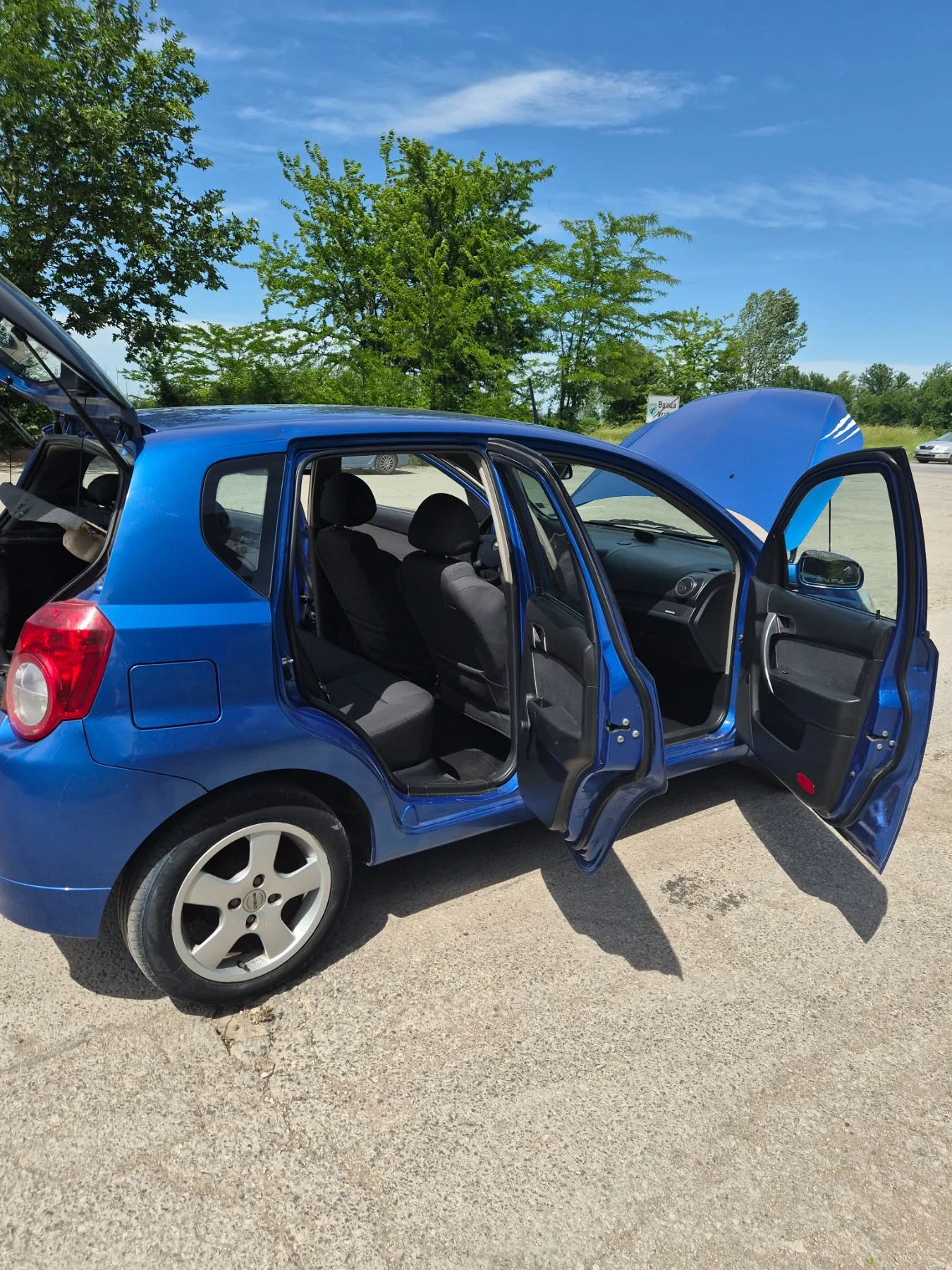 Chevrolet Aveo, снимка 6 - Автомобили и джипове - 54730173