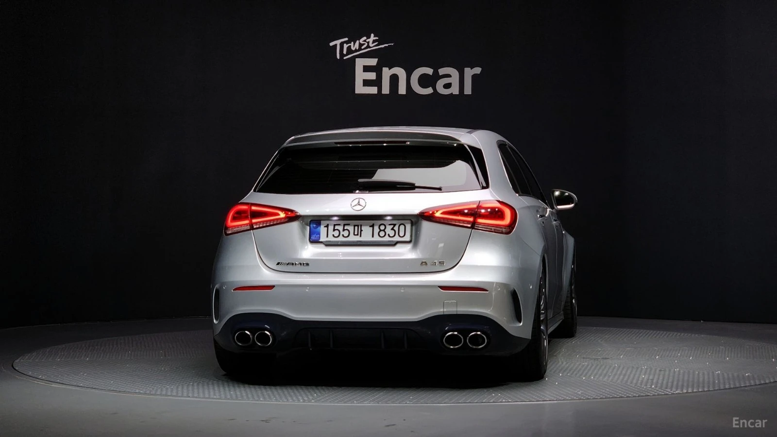 Mercedes-Benz A45 AMG 4MATIC* КОЖА* ПОДГРЕВ* КАМЕРА* NAVI* LED* , снимка 4 - Автомобили и джипове - 55449815