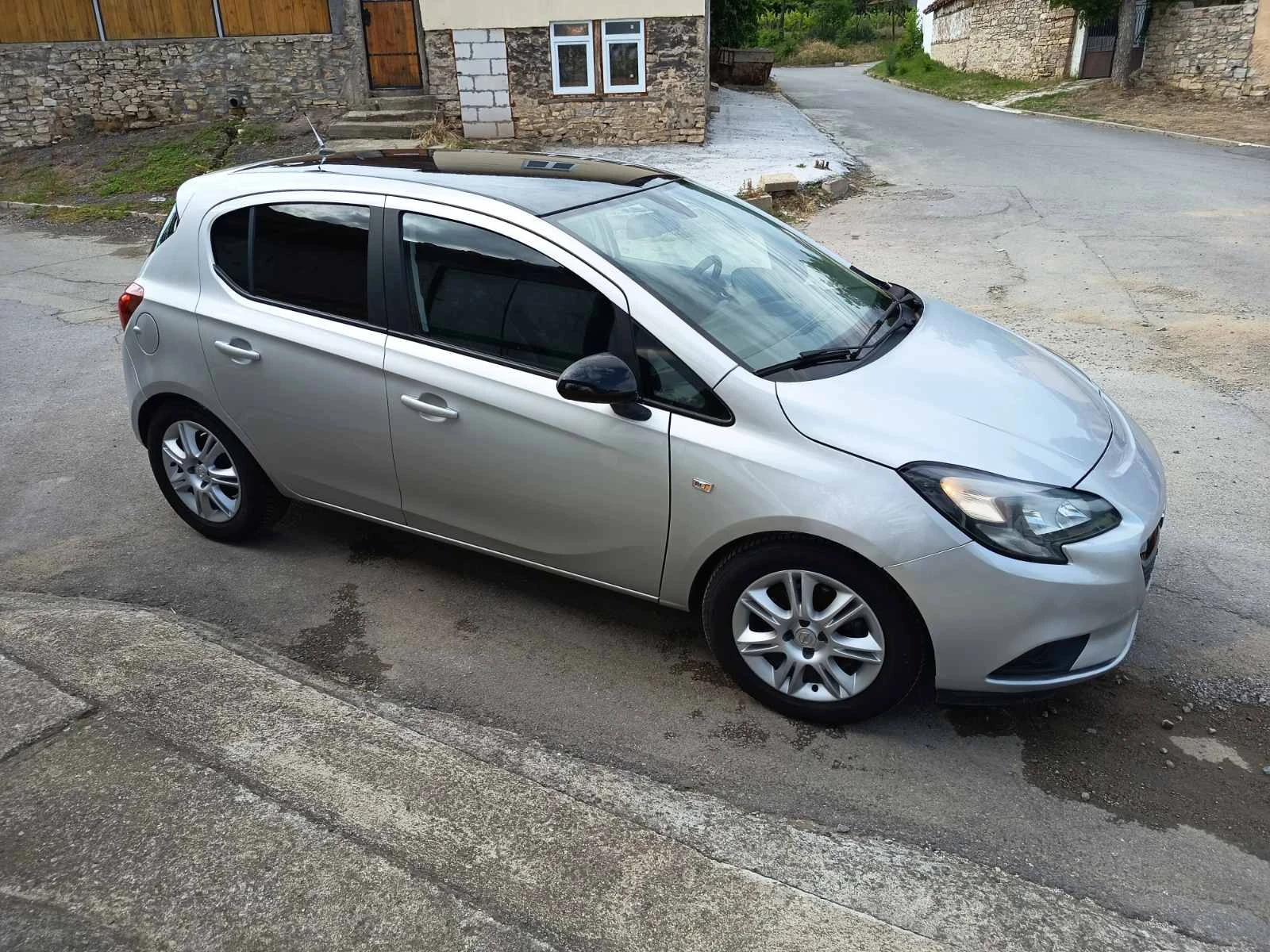 Opel Corsa Е, снимка 3 - Автомобили и джипове - 55669597