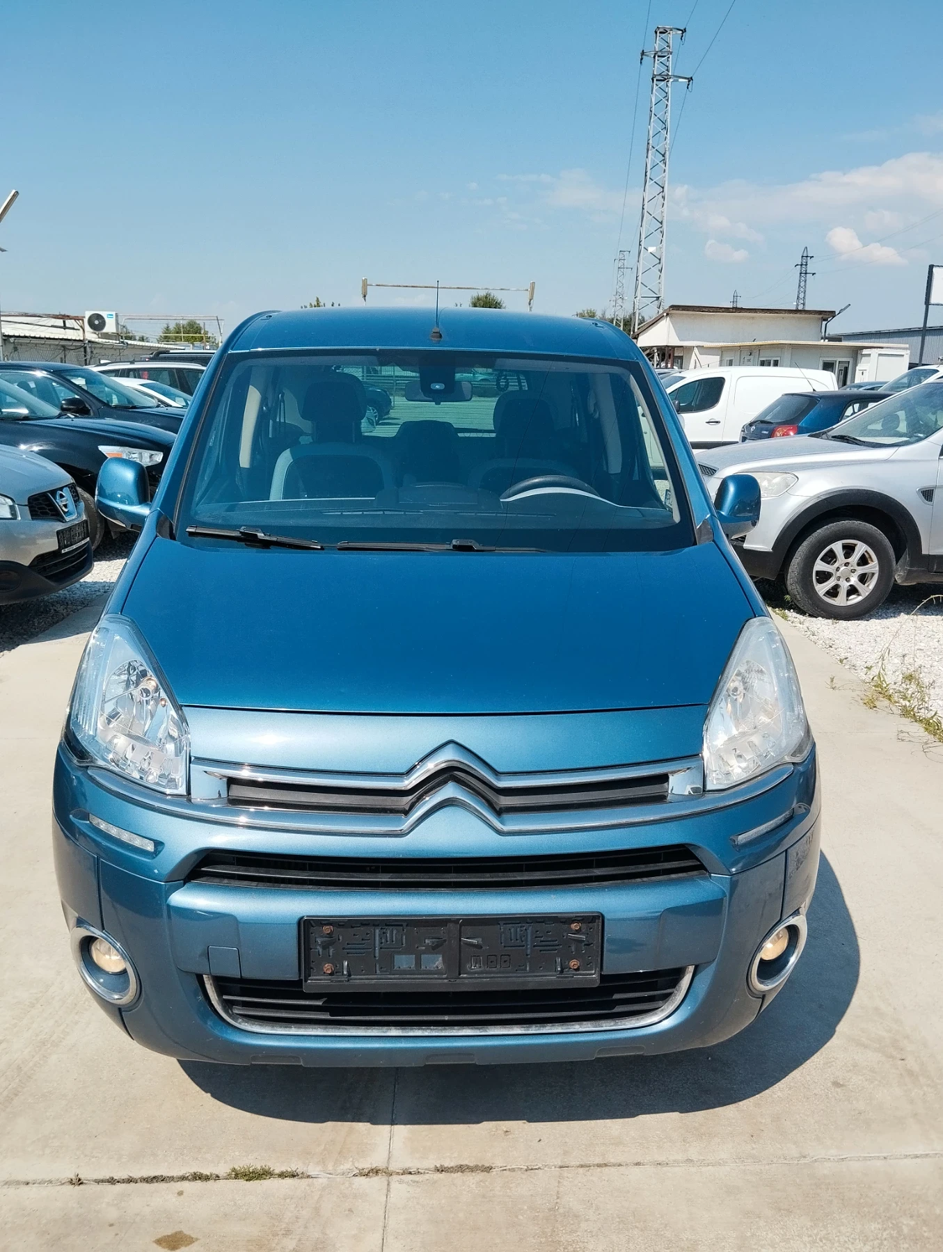 Citroen Berlingo 1.6 HDI 114к.с.АВТОПИЛОТ ПАРКТРОНИК ПОДГРЕВ, снимка 2 - Автомобили и джипове - 55594501