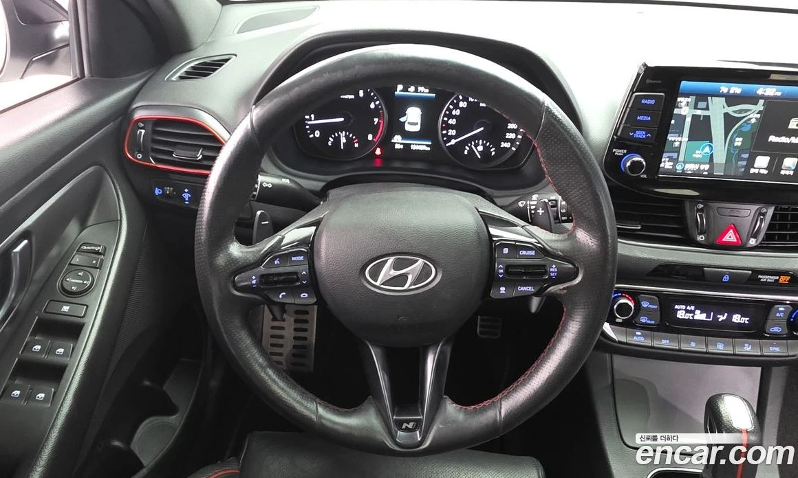 Hyundai I30 1.6 Turbo N Line, снимка 13 - Автомобили и джипове - 55965256