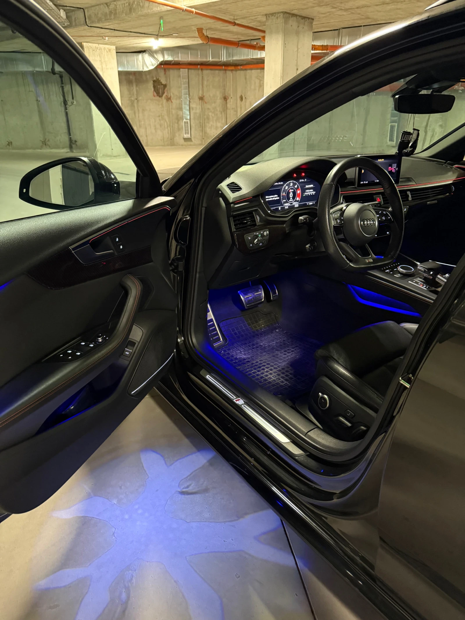 Audi A4 40 TDI Quattro , снимка 10 - Автомобили и джипове - 56089365
