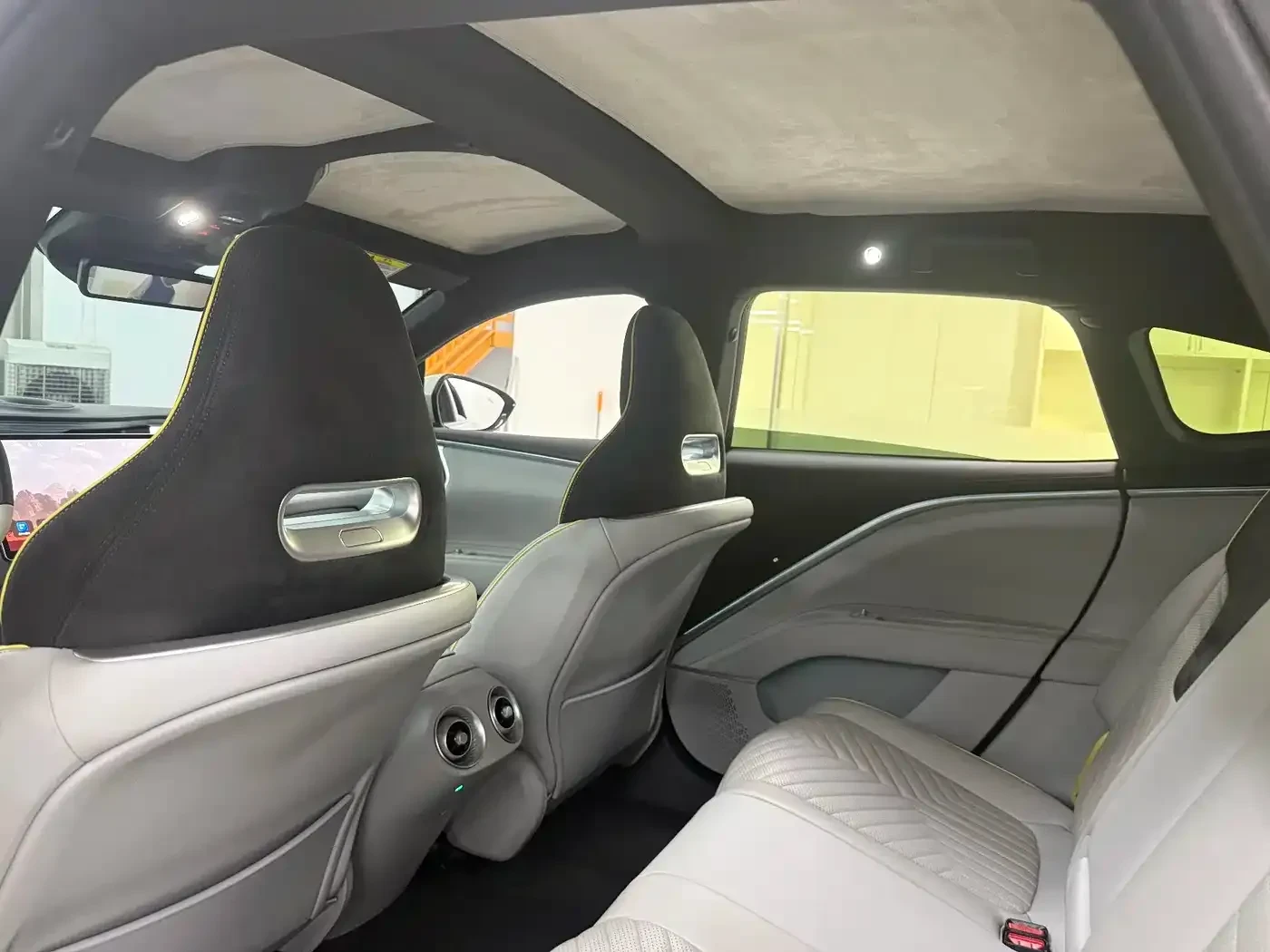 Avatr 11 Long Range Dual Motor Luxury Edition | Mobile.bg � ����������� 12