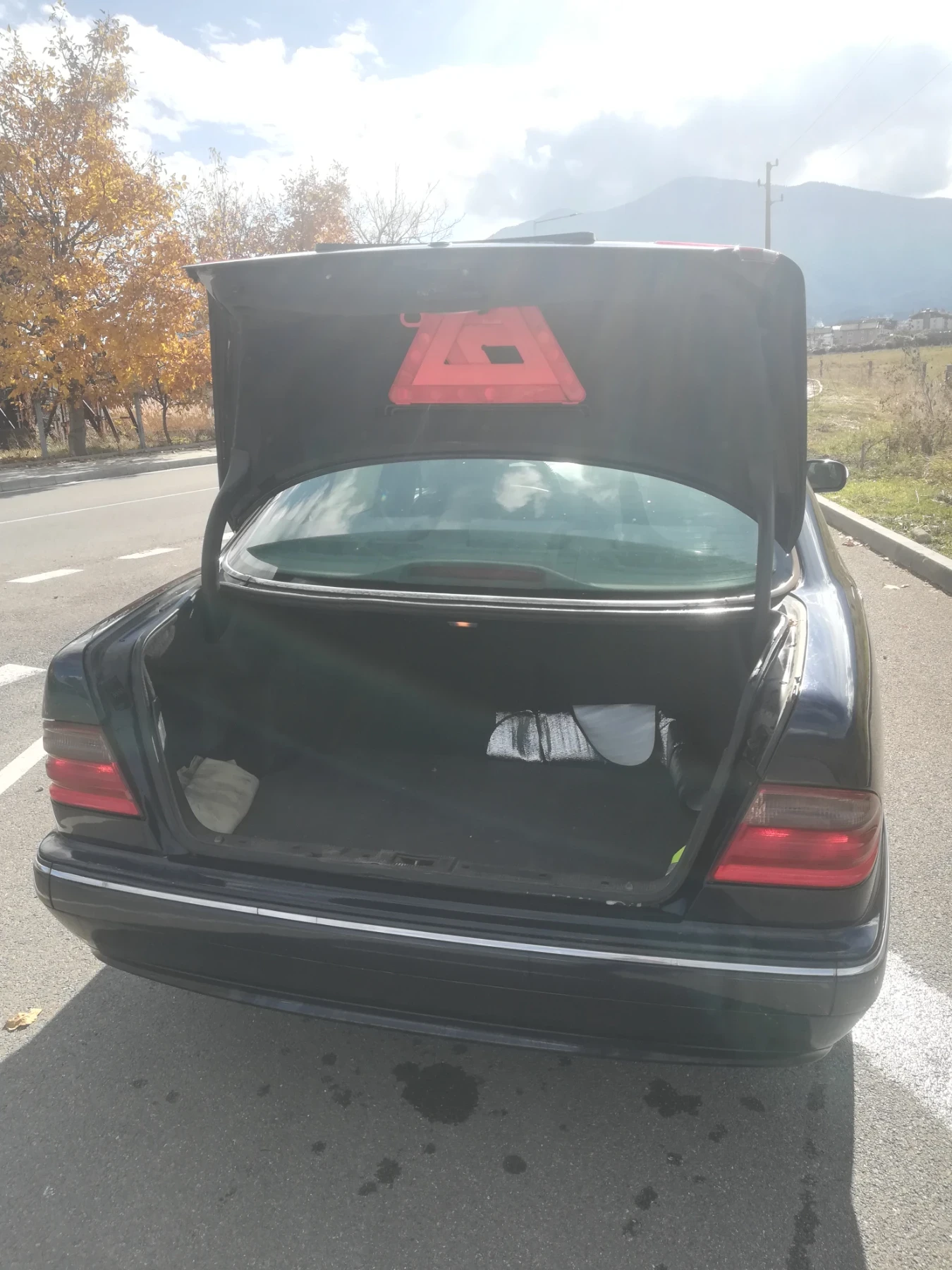 Mercedes-Benz E 270 CDI, снимка 9 - Автомобили и джипове - 56730123