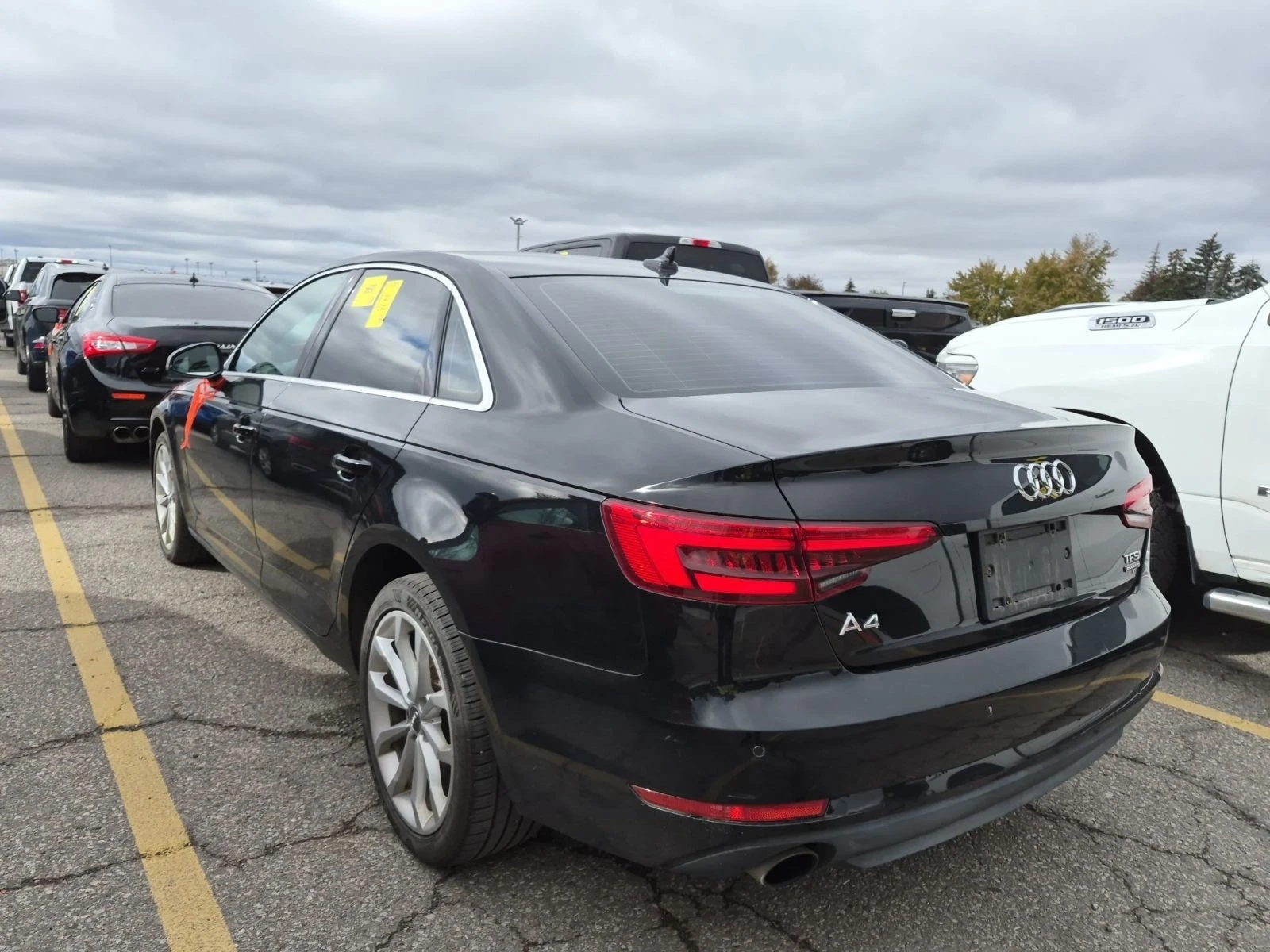 Audi A4 | QUATTRO | PROGRESSIV | Цена до Бг & АвтоКредит, снимка 4 - Автомобили и джипове - 56738627