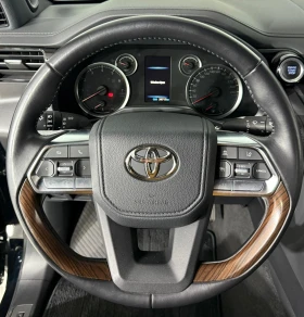 Toyota Land cruiser 300 * 10 speed shift, снимка 14