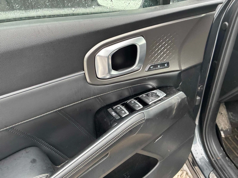 Kia Sorento CARFAX АВТО КРЕДИТ , снимка 9 - Автомобили и джипове - 52834488