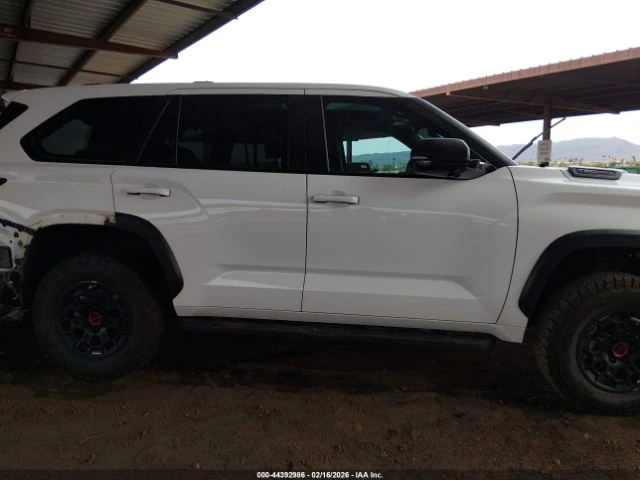 Toyota Sequoia TRD PRO* DISTRONIC* 360 CAM* ��������* ���������*  | Mobile.bg � ����������� 7