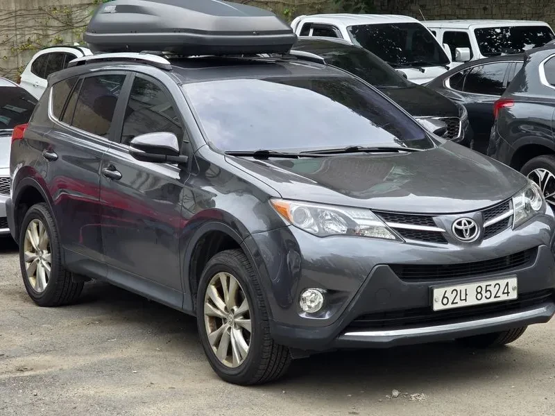 Toyota Rav4 2.5 2Wd 4Th Generation, снимка 2 - Автомобили и джипове - 56354199