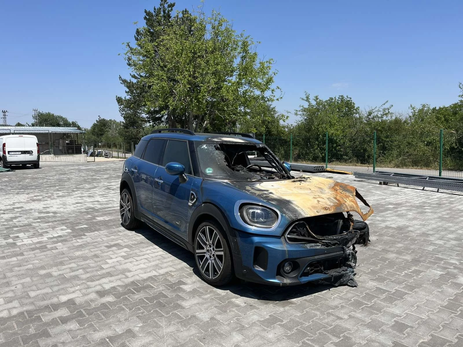 Mini Countryman MINI Cooper S 2, 0 Countryman ALL4 Sportautomatic  - изображение 2