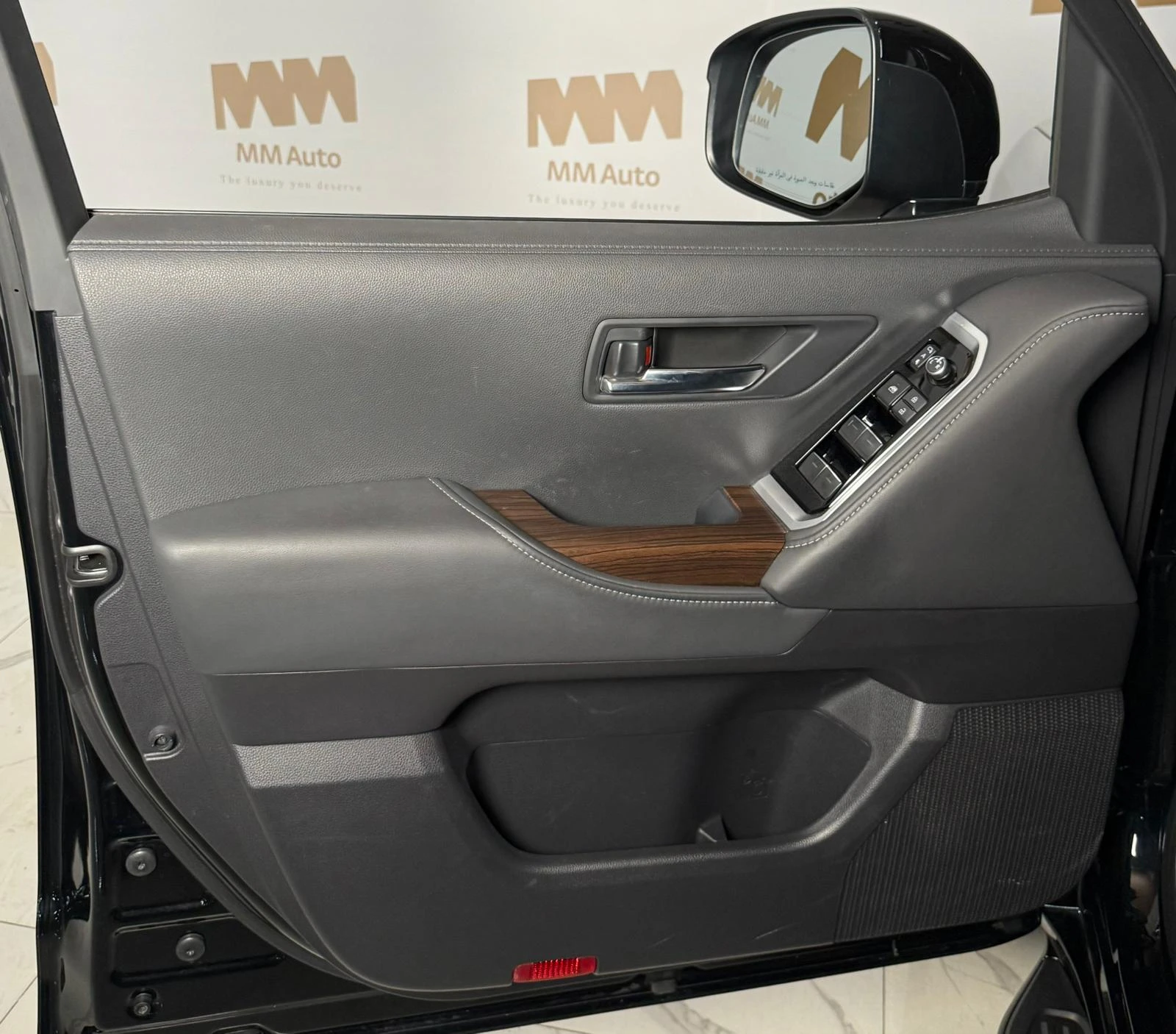 Toyota Land cruiser 300 * 10 speed shift | Mobile.bg   13