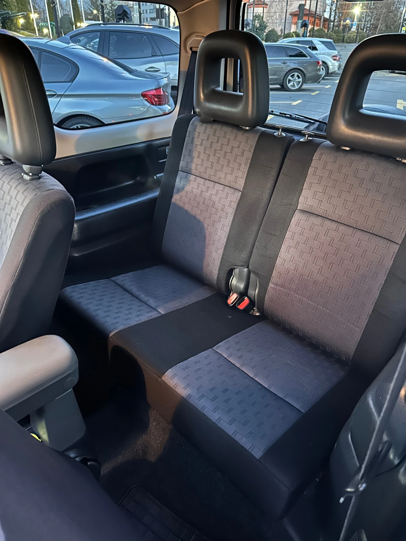 Suzuki Jimny 1.3 DOHC 4x4 - изображение 9