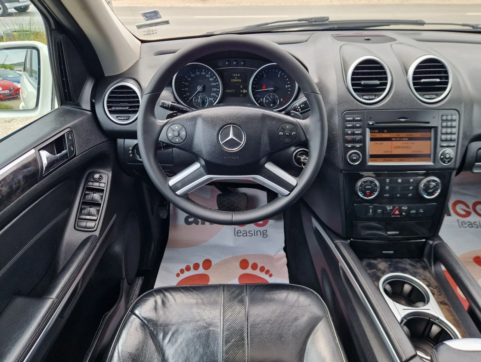 Mercedes-Benz ML 320 Регистриран / AMG-Packet / TV / Лизинг  - изображение 10