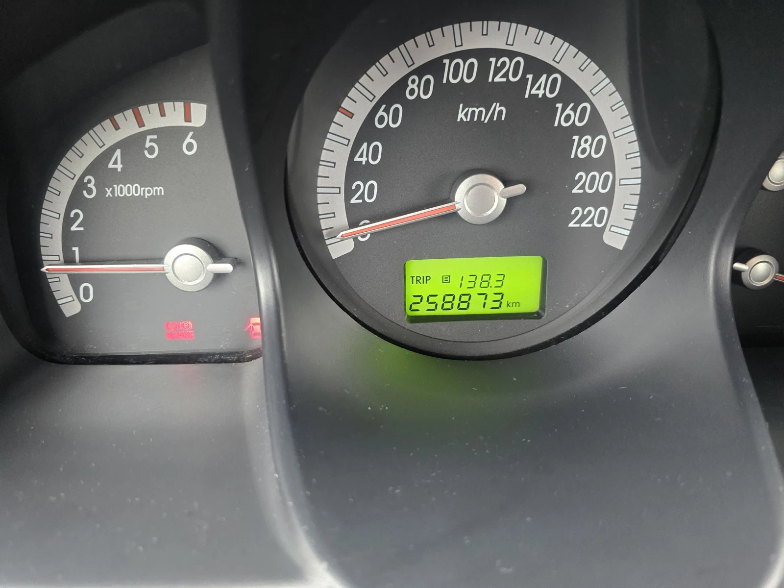 Kia Sportage CRDI 4?4 - изображение 9