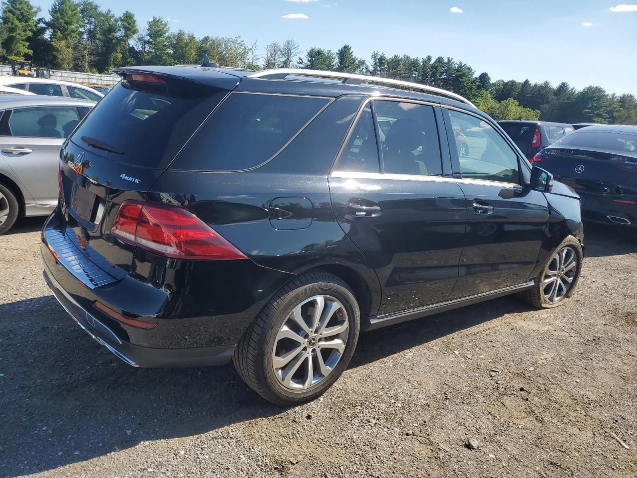 Mercedes-Benz GLE 350 4MATIC/АВТОФИНАНСИРАНЕ - изображение 3