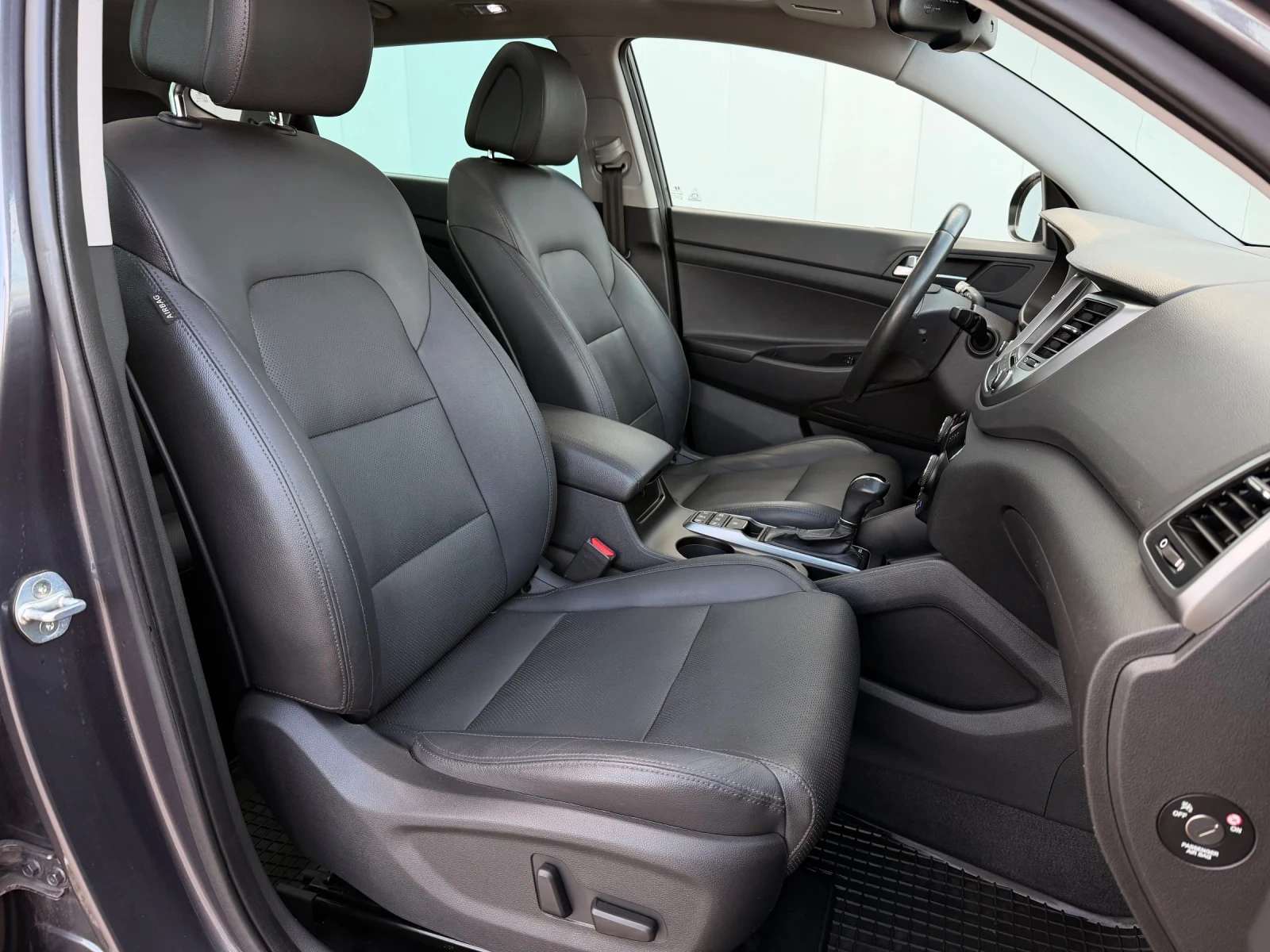 Hyundai Tucson 2.0 CRDi 4x4/ Premium/ ������ ������/ ������� | Mobile.bg � ����������� 13