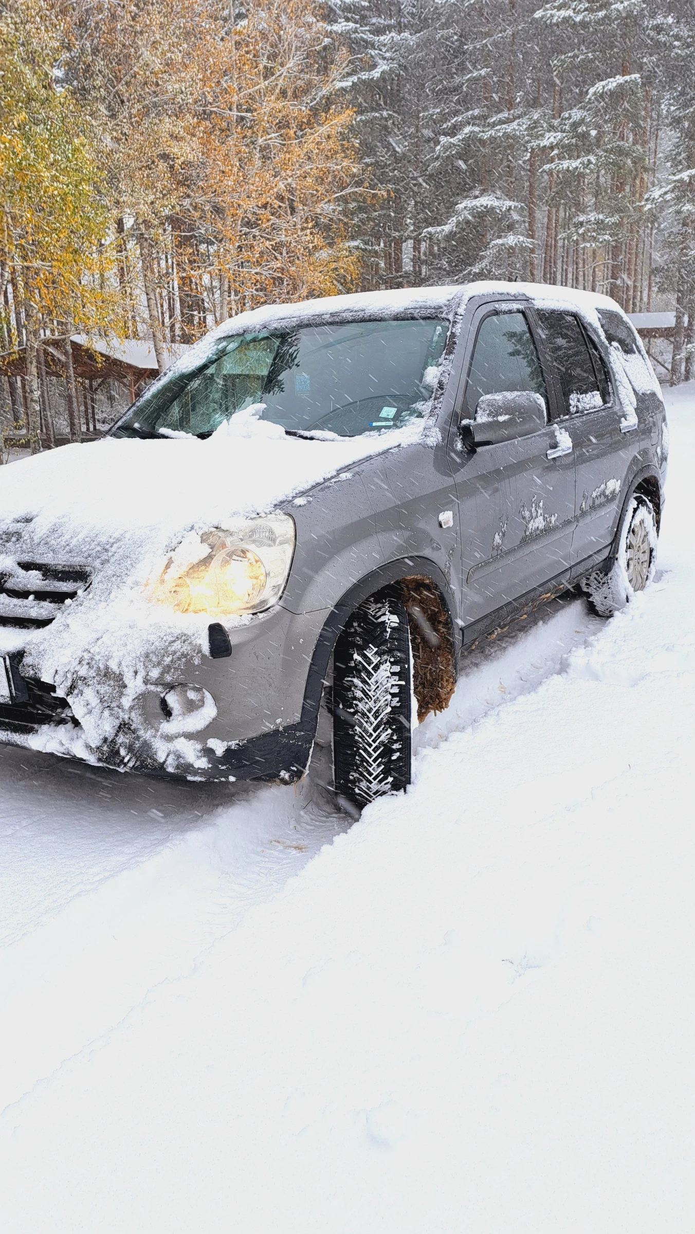 Honda Cr-v 2.2 i-CTDI, снимка 14 - Автомобили и джипове - 53880625