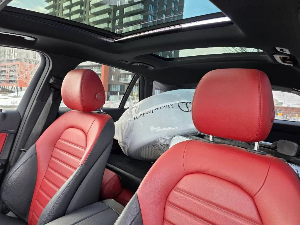 Mercedes-Benz GLC 43 AMG 4MATIC SUV * CARFAX * DIGITAL * BURMESTER, снимка 12 - Автомобили и джипове - 53892087