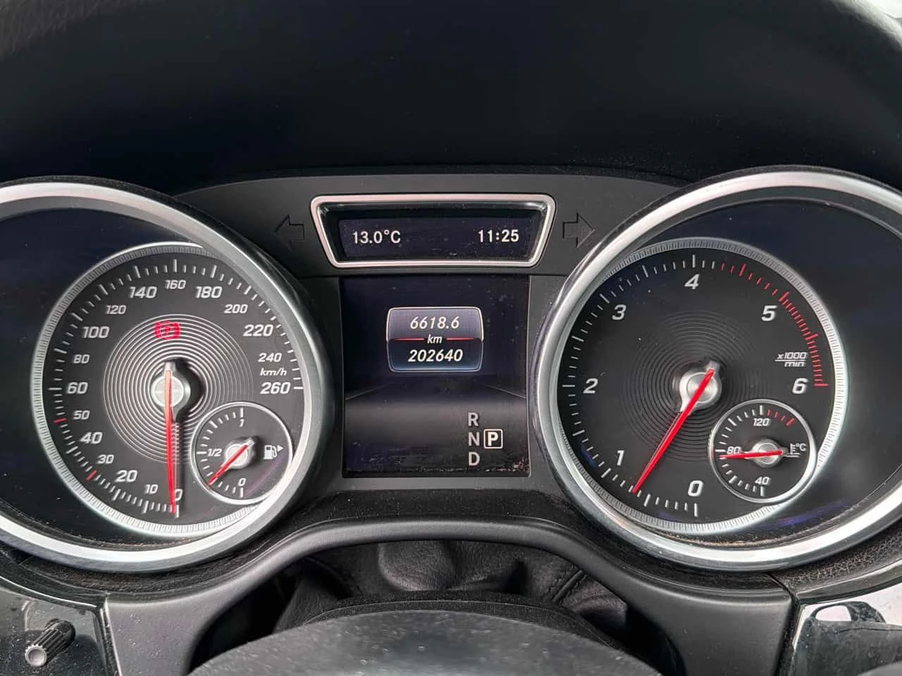 Mercedes-Benz GLE * 350d * CARFAX * ЦЕНА ДО БГ, снимка 8 - Автомобили и джипове - 53997387