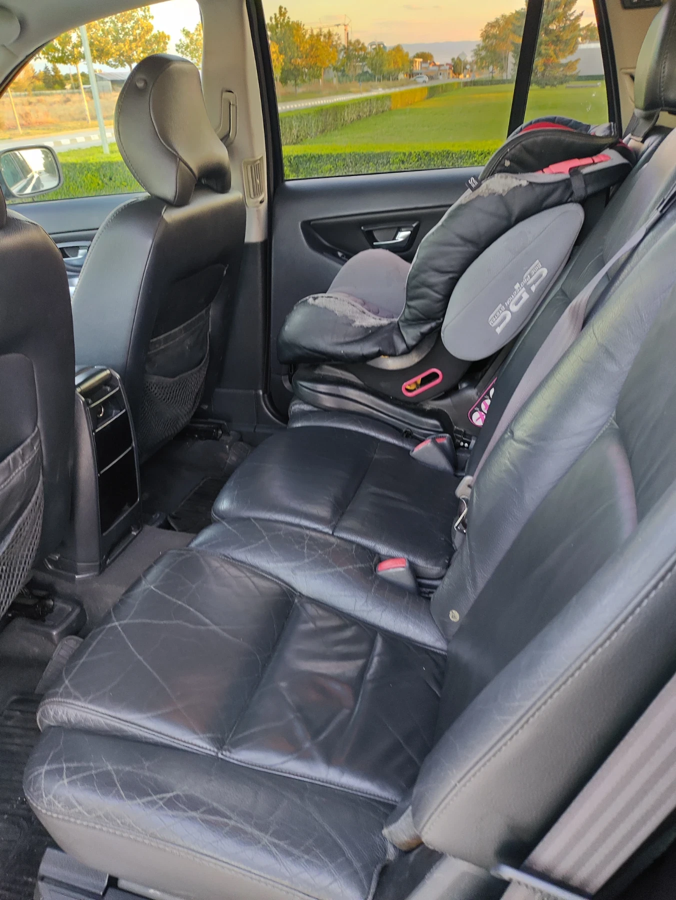 Volvo Xc90, снимка 8 - Автомобили и джипове - 54530564
