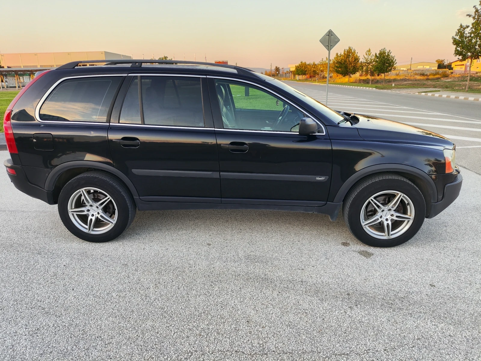 Volvo Xc90, снимка 10 - Автомобили и джипове - 54530564